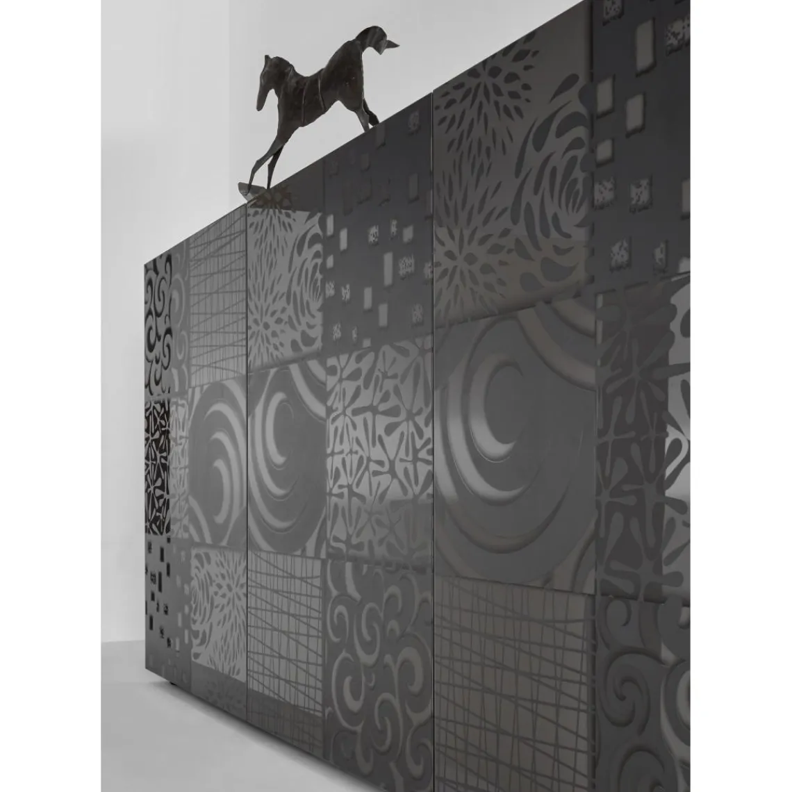 3S. x Home Buffet 3 portes MIRO laqué gris brillant Discount