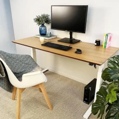 ALTEREGO Bureau assis-debout électrique 'BIONIK'avec plateau en bois et métal blanc Outlet