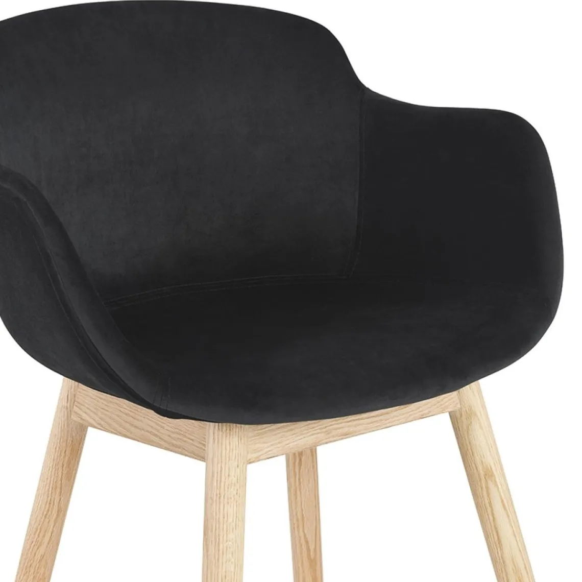 ALTEREGO Chaise avec accoudoirs 'FRIDA' en velours noir et pieds en bois naturel Discount