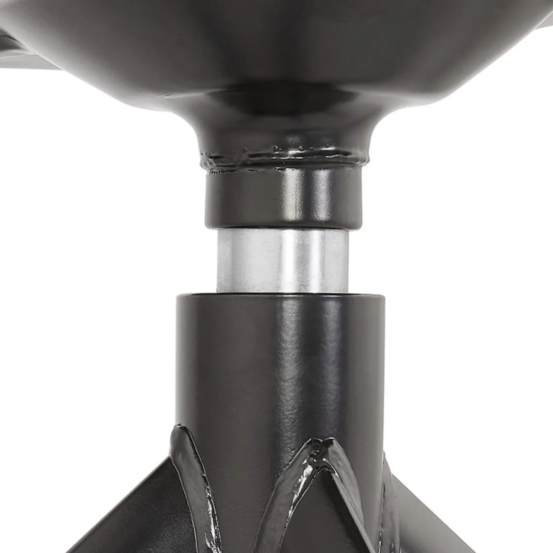 ALTEREGO Chaise design avec accoudoirs 'GRAPIN' en velours noir New