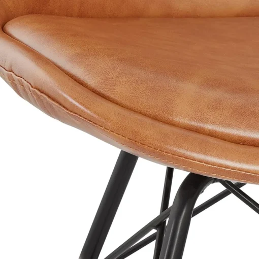 ALTEREGO Chaise design 'BRAVO' en matière synthétique brune et pieds en métal noir Online
