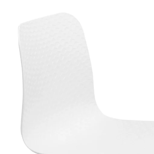 ALTEREGO Chaise design 'GAUDY' blanche style industriel avec pied en métal noir Sale