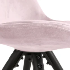 ALTEREGO Chaise design 'HAMILTON' en velours rose et pieds en bois noir New