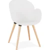 ALTEREGO Chaise design scandinave 'PICATA' blanche avec pieds en bois New