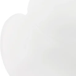 ALTEREGO Chaise design scandinave 'PICATA' blanche avec pieds en bois New