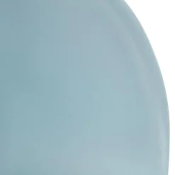 ALTEREGO Chaise moderne 'FIDJI' bleue avec pieds en métal blanc Best