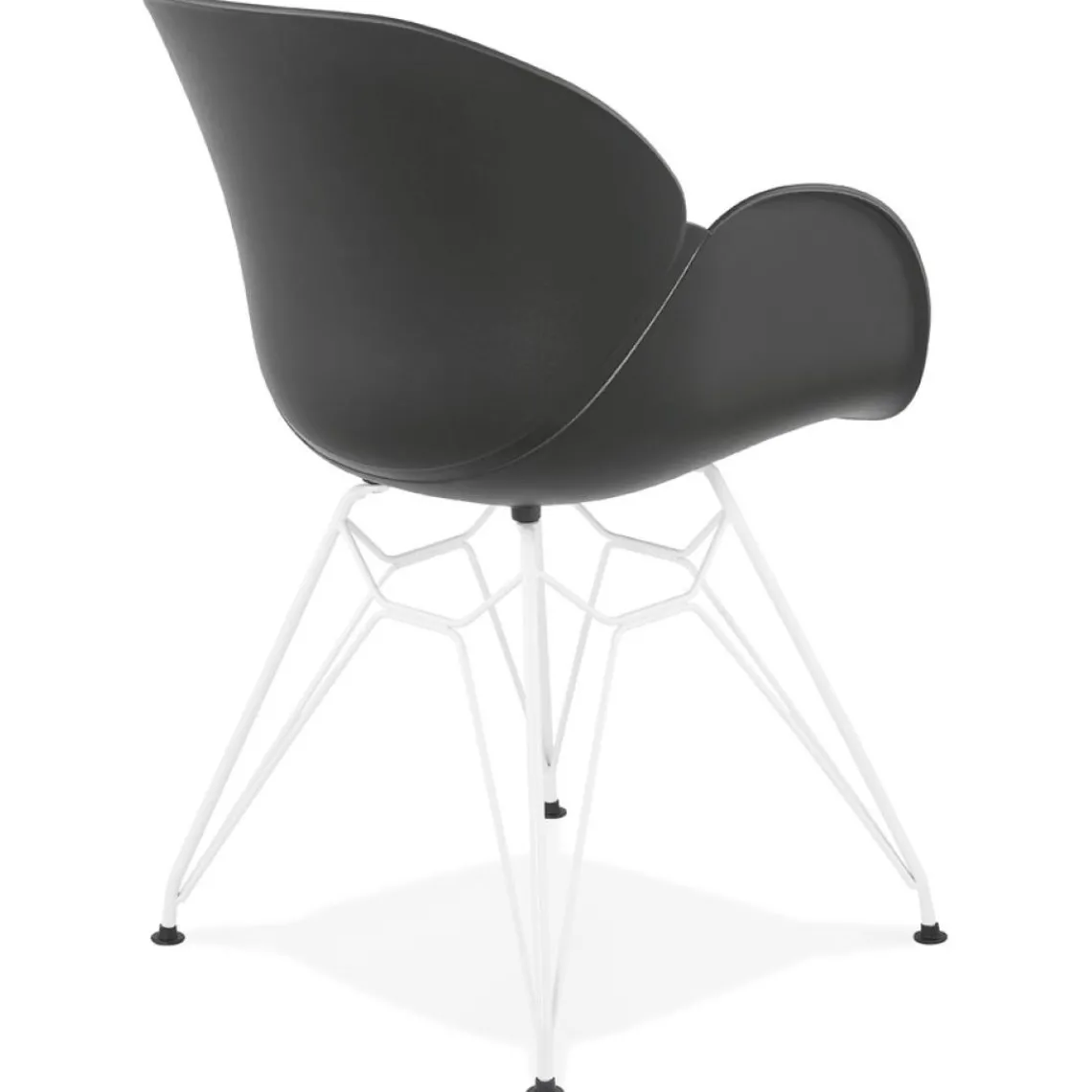 ALTEREGO Chaise moderne 'FIDJI' noire avec pieds en métal blanc Hot