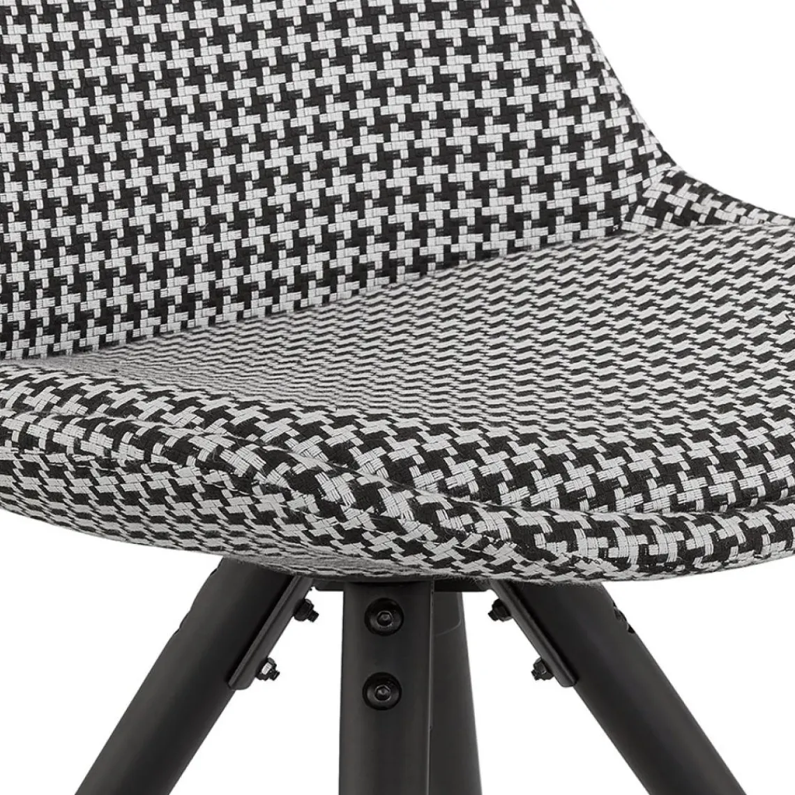 ALTEREGO Chaise vintage 'RICKY' en tissu pied de poule et pieds en bois noir Best