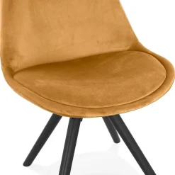 ALTEREGO Chaise vintage 'RICKY' en velours moutarde et pieds en bois noir