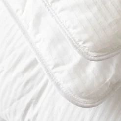 Essix Couette bébé synthétique 300 grm² enveloppe coton Eden - Blanc Clearance