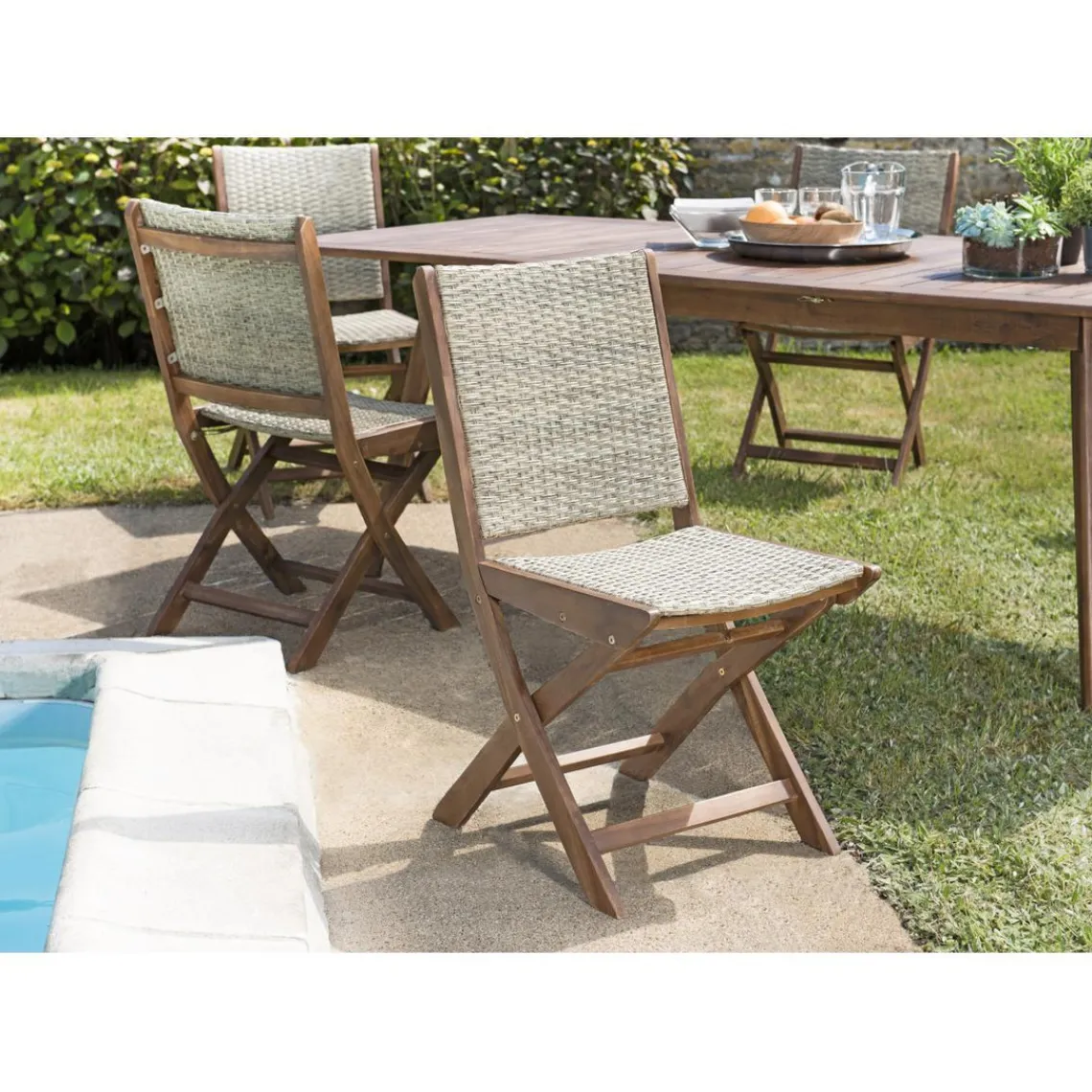 Macabane Ensemble de 2 chaises de jardin pliantes en bois Acacia et rotin synthétique Best