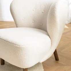 Macabane Fauteuil en tissu bouclette écru, dossier capitonné arrondi GASTON Online