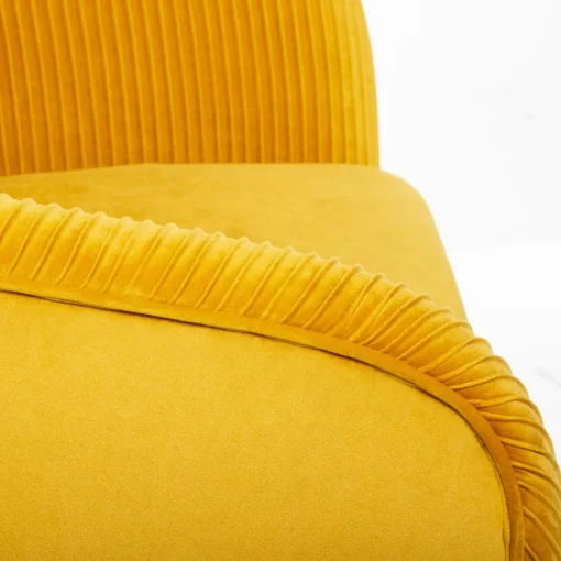 3S. x Home Fauteuil “Solaro” en velours ocre Clearance