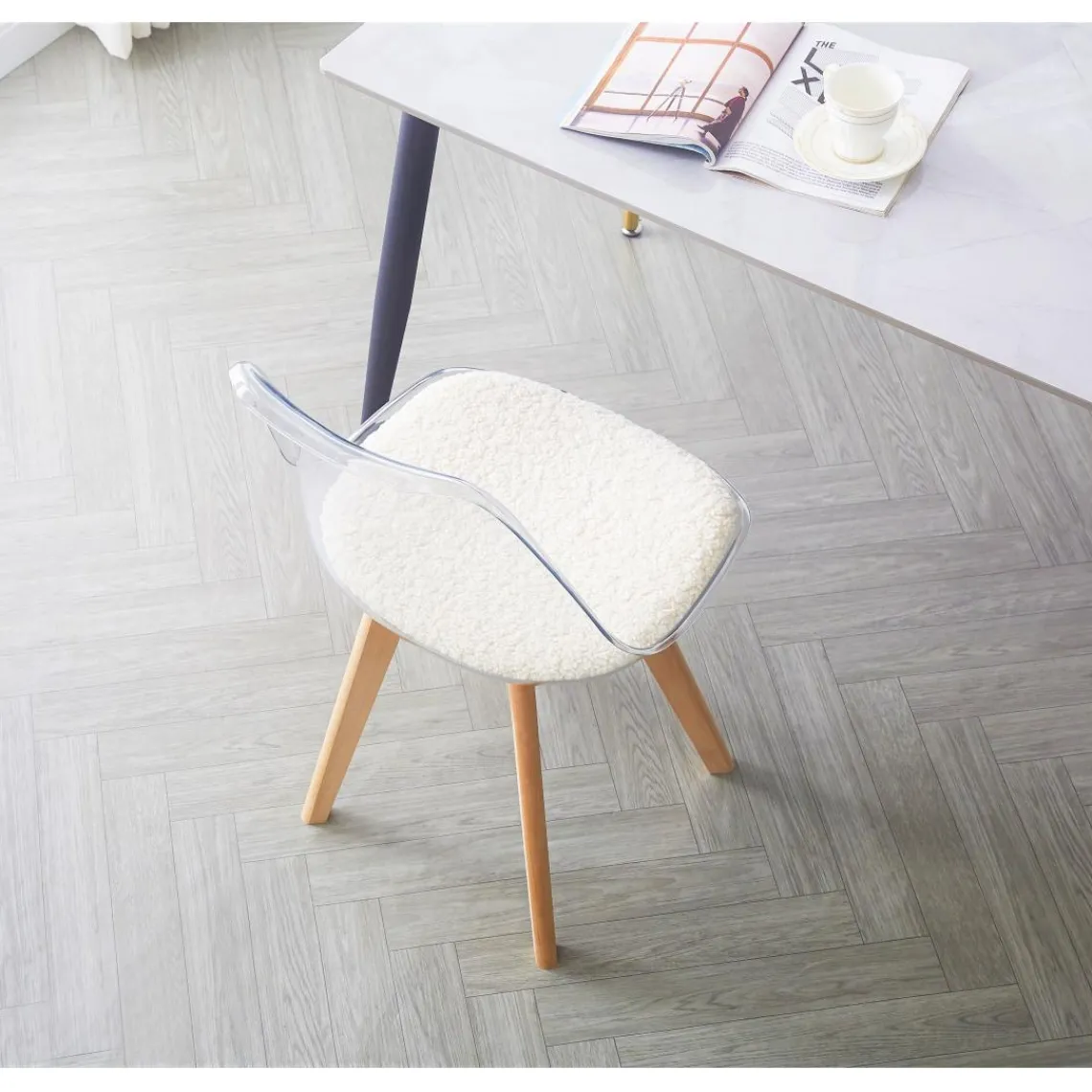 3S. x Home La chaise CARMEN avec design scandinave Hot