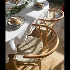 3S. x Home La chaise de table ROSARIO design moderne et sa structure en bois massif New