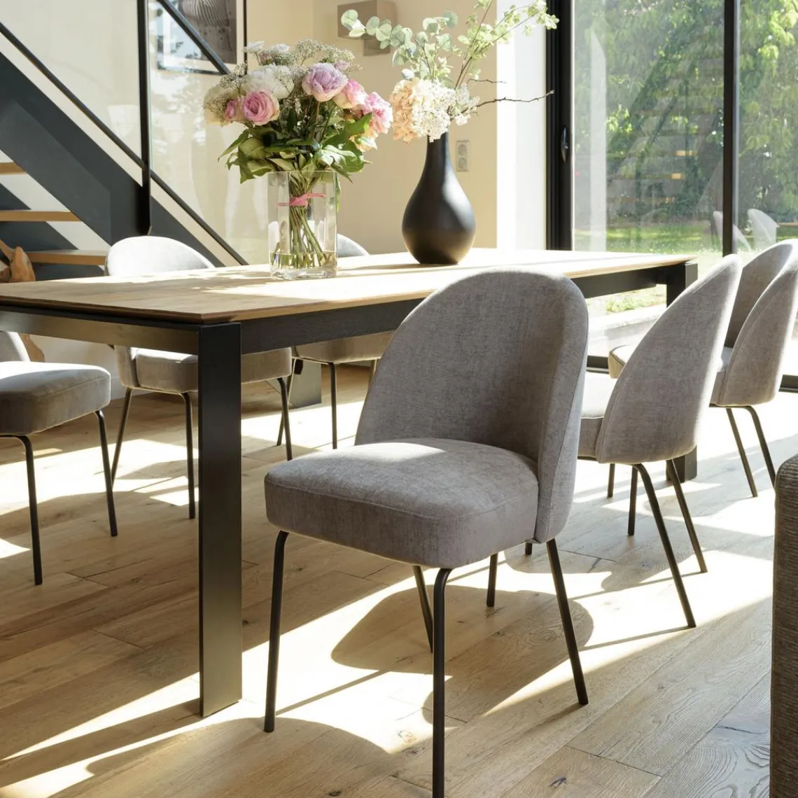 Macabane Lot de 2 chaises tissu couleur lin pieds acier noir ULYSSE Beige Discount