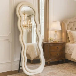 3S. x Home Miroir en pied décoratif design ondulé Andromak Velours Crème Clearance