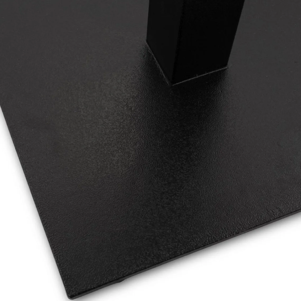 ALTEREGO Petite table à diner carrée 'REGIS' en bois et fonte noire Clearance