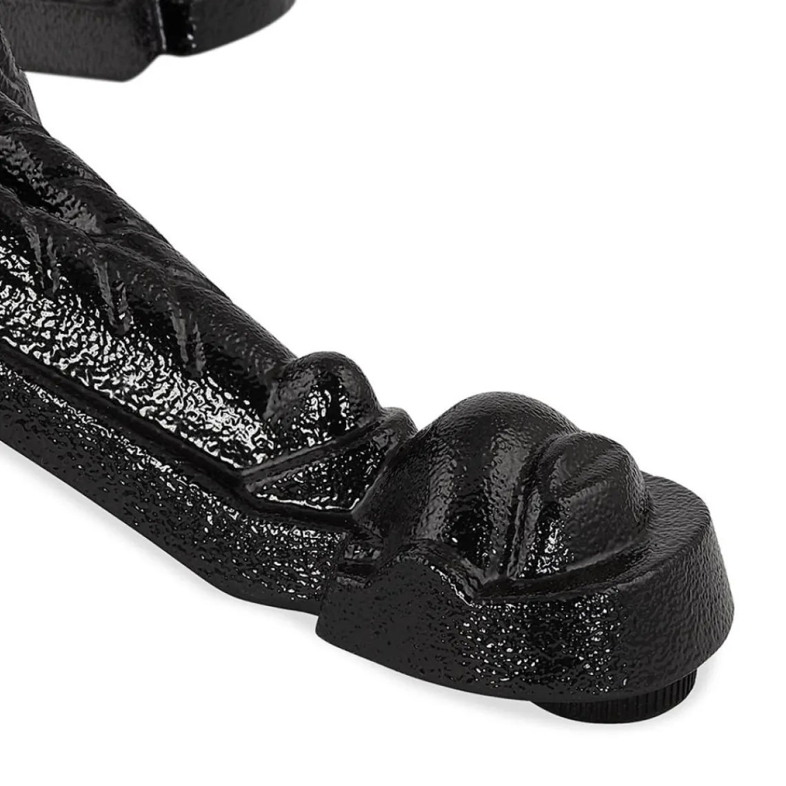 ALTEREGO Petite table bistrot ronde 'MARAY' style rustique en pierre effet marbre et métal noir