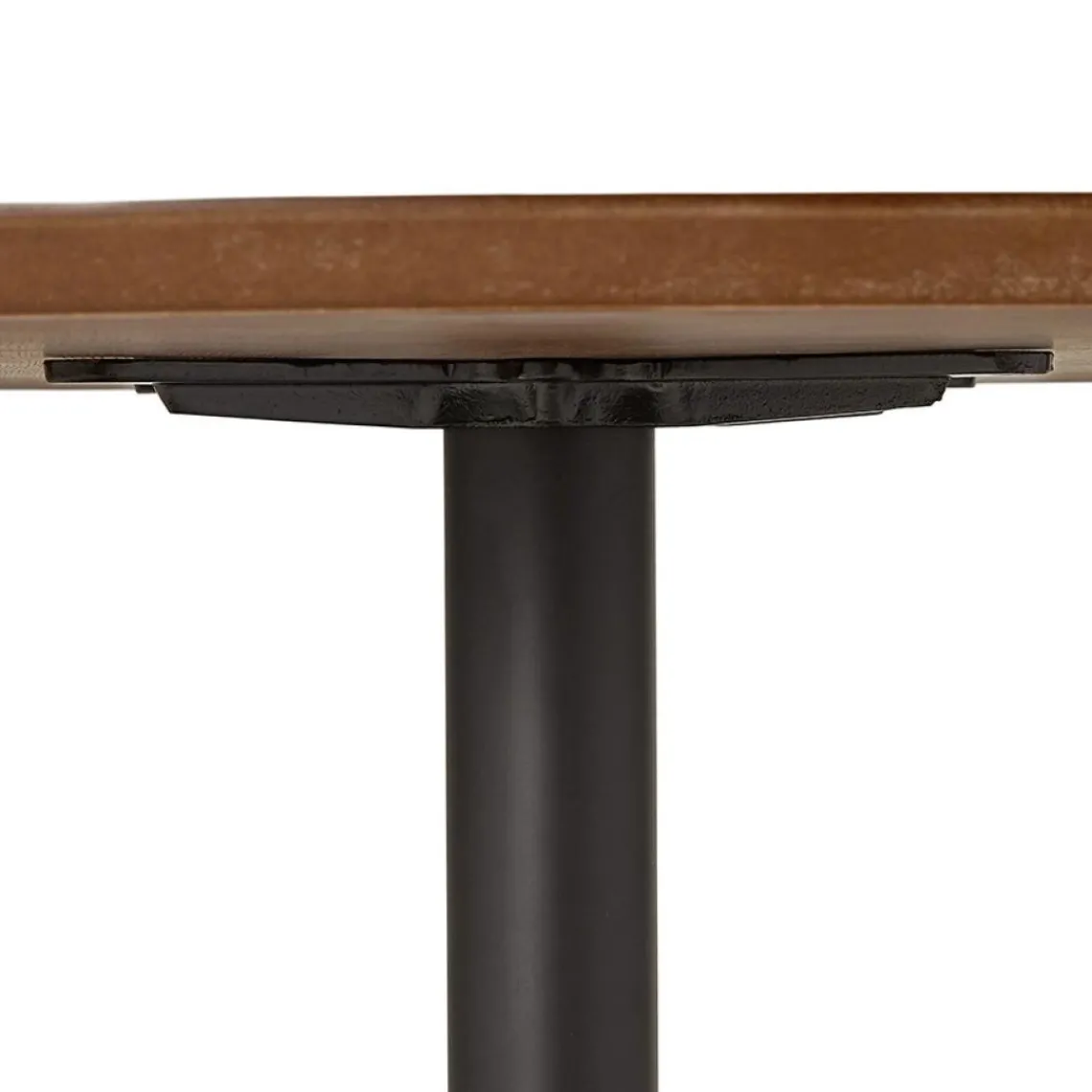 ALTEREGO Petite table de bureau ou à diner ronde 'CHEF' en bois finition Noyer Online