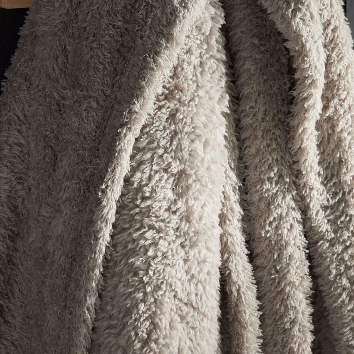 Today Plaid Teddy en Polyester 130 x 180 BIEN AU CHAUD Beige Clearance