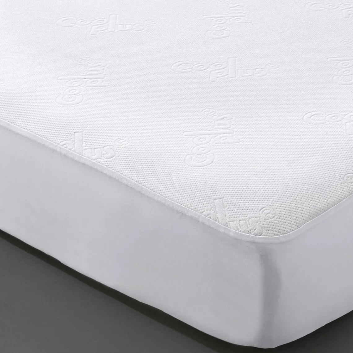 Becquet Protege matelas blanc coolplus Outlet