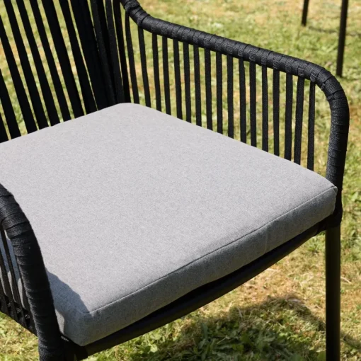 Macabane Salon de jardin 2 personnes Table carrée et 2 fauteuils gris et noirs en cordage Sale