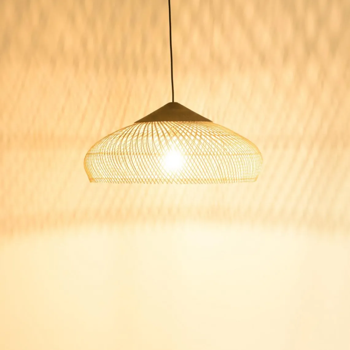 Macabane Suspension en rotin et teck recyclé SIXTINE couleur naturelle Discount