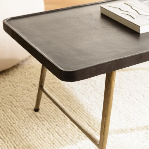 Macabane Table basse rectangulaire en Aluminium plateau Noir et pieds Dorés JOHAN Best