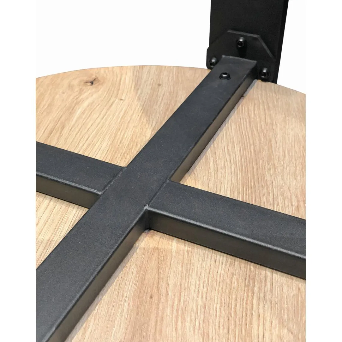 3S. x Home Table d’appoint en tube d'acier en noir, plateau en MDF décor chêne Best