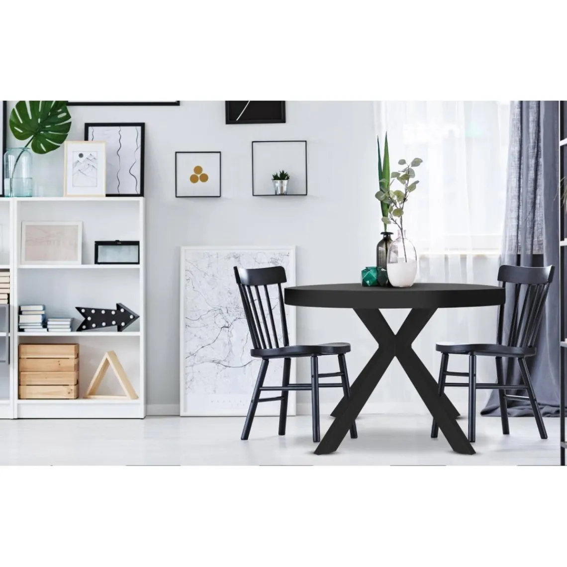 3S. x Home Table ronde extensible Myriade All Black Clearance