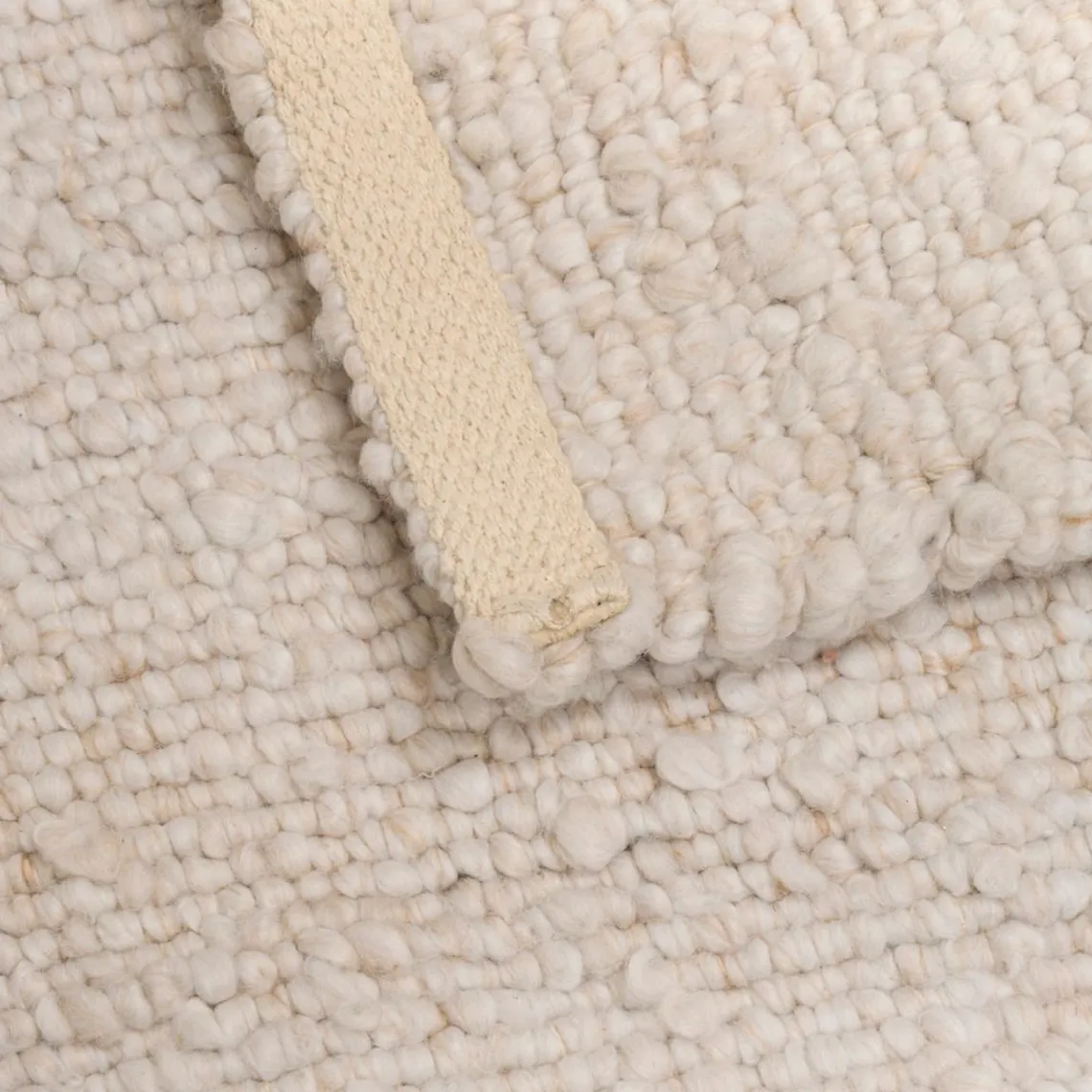 3S. x Home Tapis ivoire effet laine Volna New