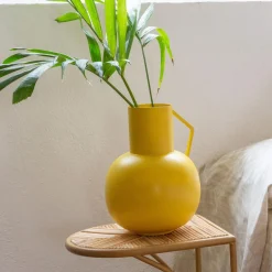 Becquet Vase contemporain en métal Jaune New